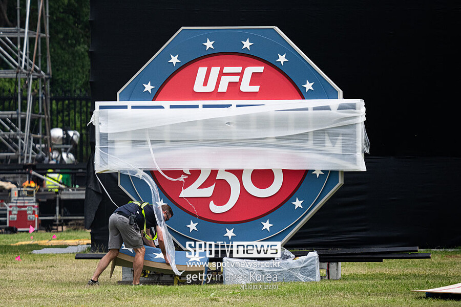 충격, "UFC 백악관 대회 취소될 수 있어" 화이트 대표 인정…낙뢰+강수 확률+벌레까지 문제다