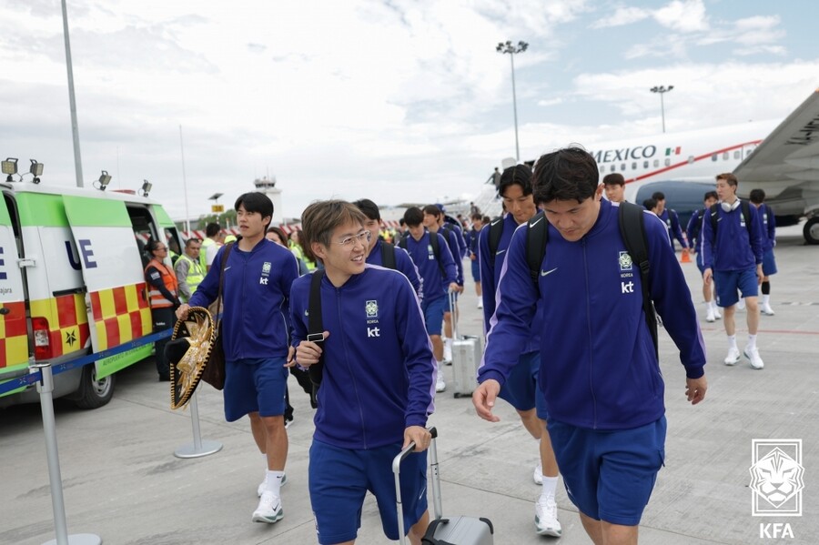 "스타가 너무 많다" 손흥민+이강인+김민재 이름 줄줄이...남아공 아닌 한국! 멕시코가 가장 신경 쓰는 상대 등극