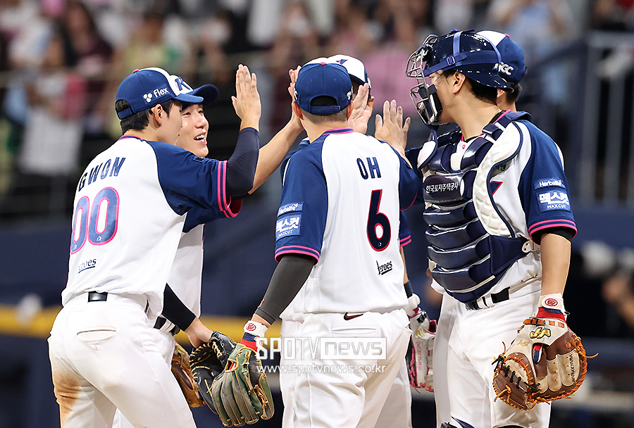 [포토S] 키움, '상승세 한화 꺾고 2연승!'