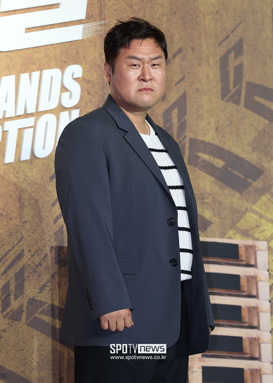 [포토S] 윤경호, '코미디 연기 기대하세요'