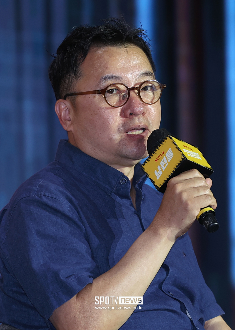 [포토S] 인사말 하는 박규태 감독