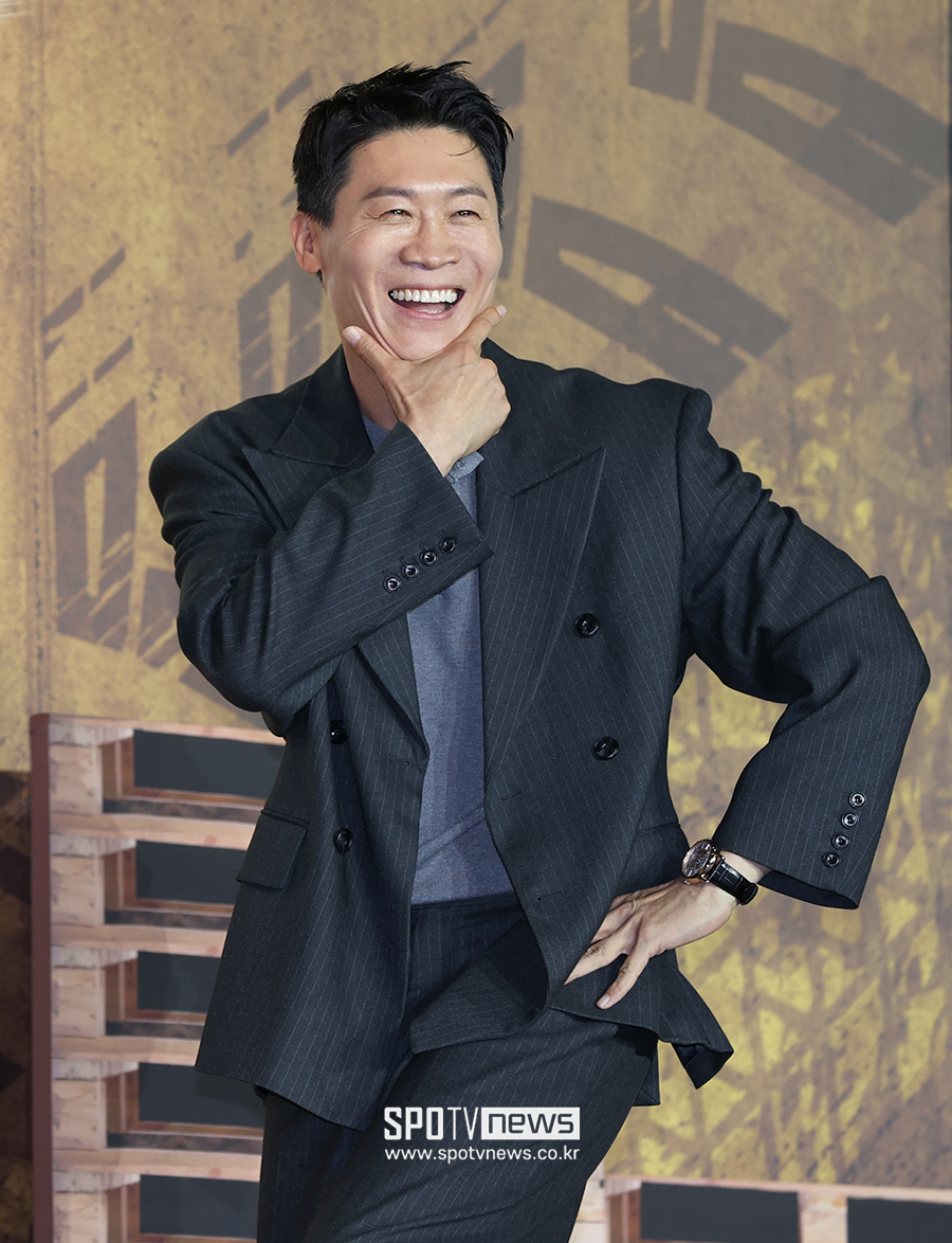 [포토S] 진선규, '유쾌한 남편'