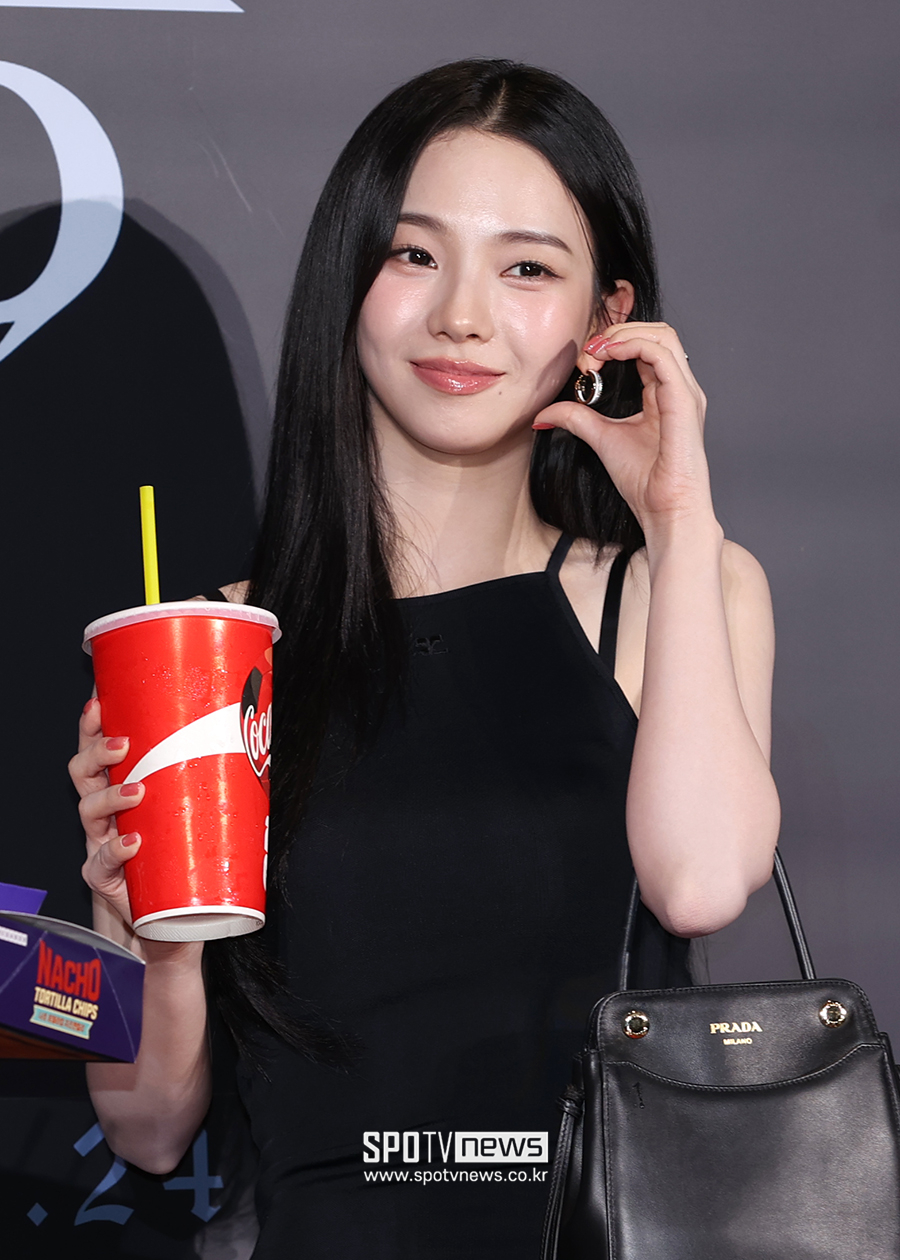 [포토S] 카리나, '청순미와 섹시미가 공존'