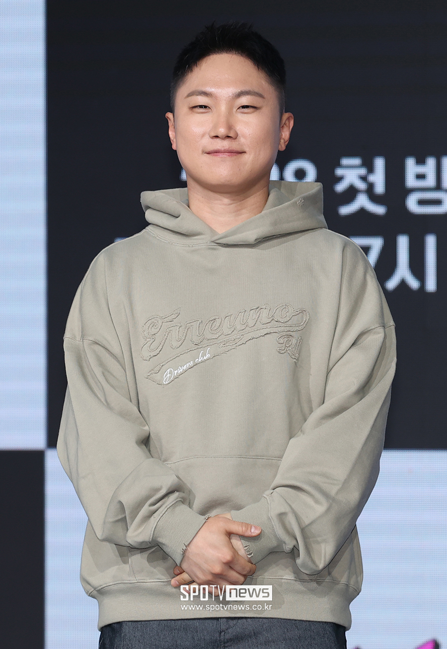 빠니보틀 "연예인들 돈 냄새 맡고 유튜브 시작" 소신 발언...논란되자 '심경 전했다'