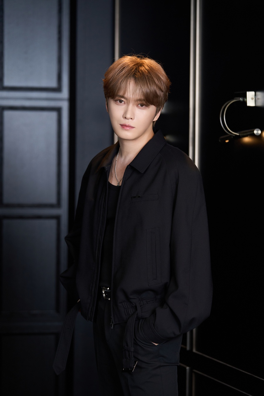 '신사' 김재중 "간절할 때 아기동자 찾아가, 1000만원 내고 작두 탔다"[인터뷰①]