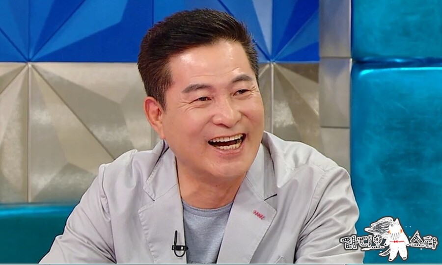 '원조 국민도둑놈' 이한위, 19살 연하♥ 아내와 만남 성사…"조연의 비애 덕"('라스')