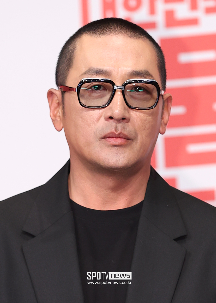 [단독]하정우, 3부작 영화 '내부자들' 합류