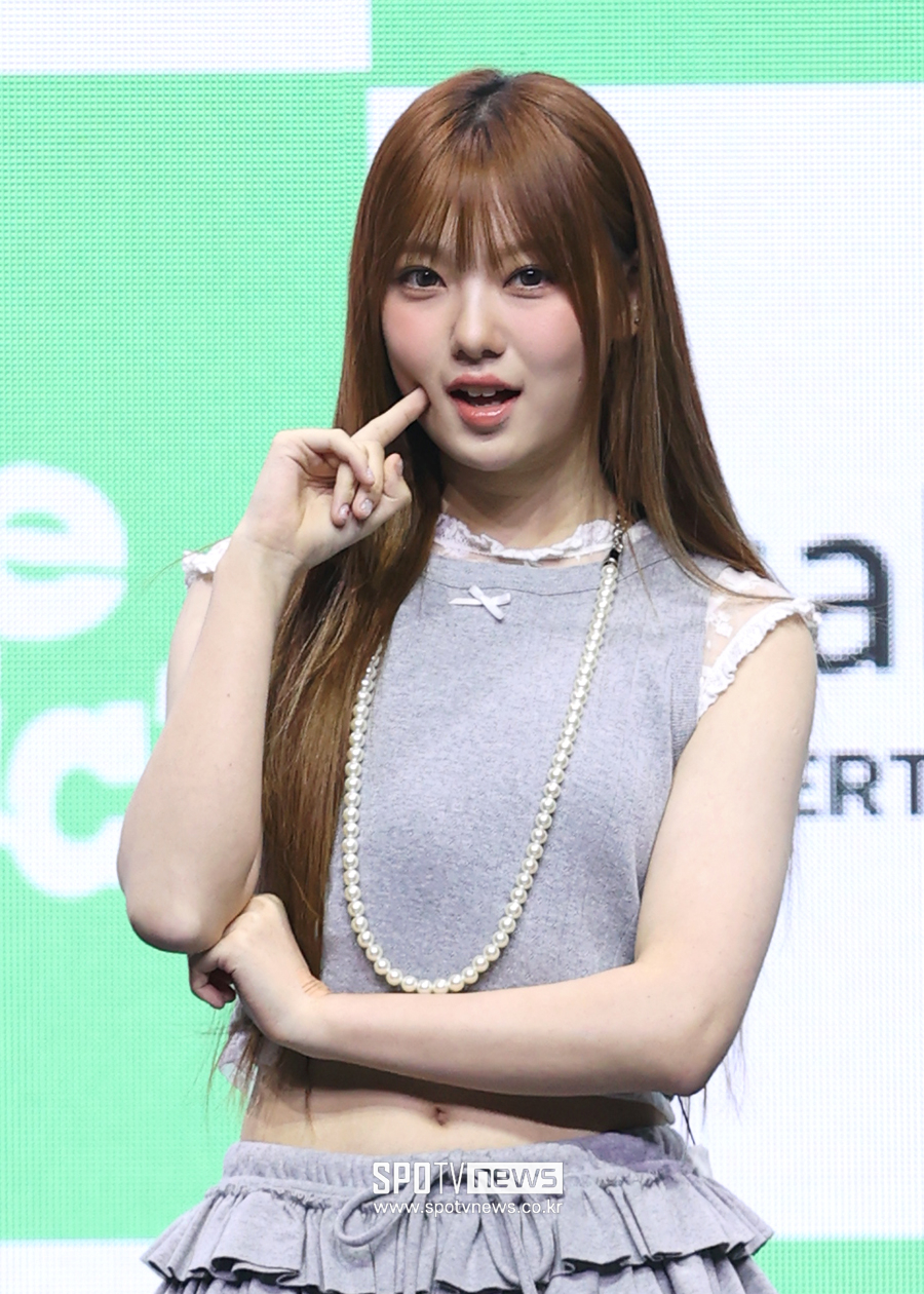 [포토S] 유스피어 채나, '깜찍 볼 콕'