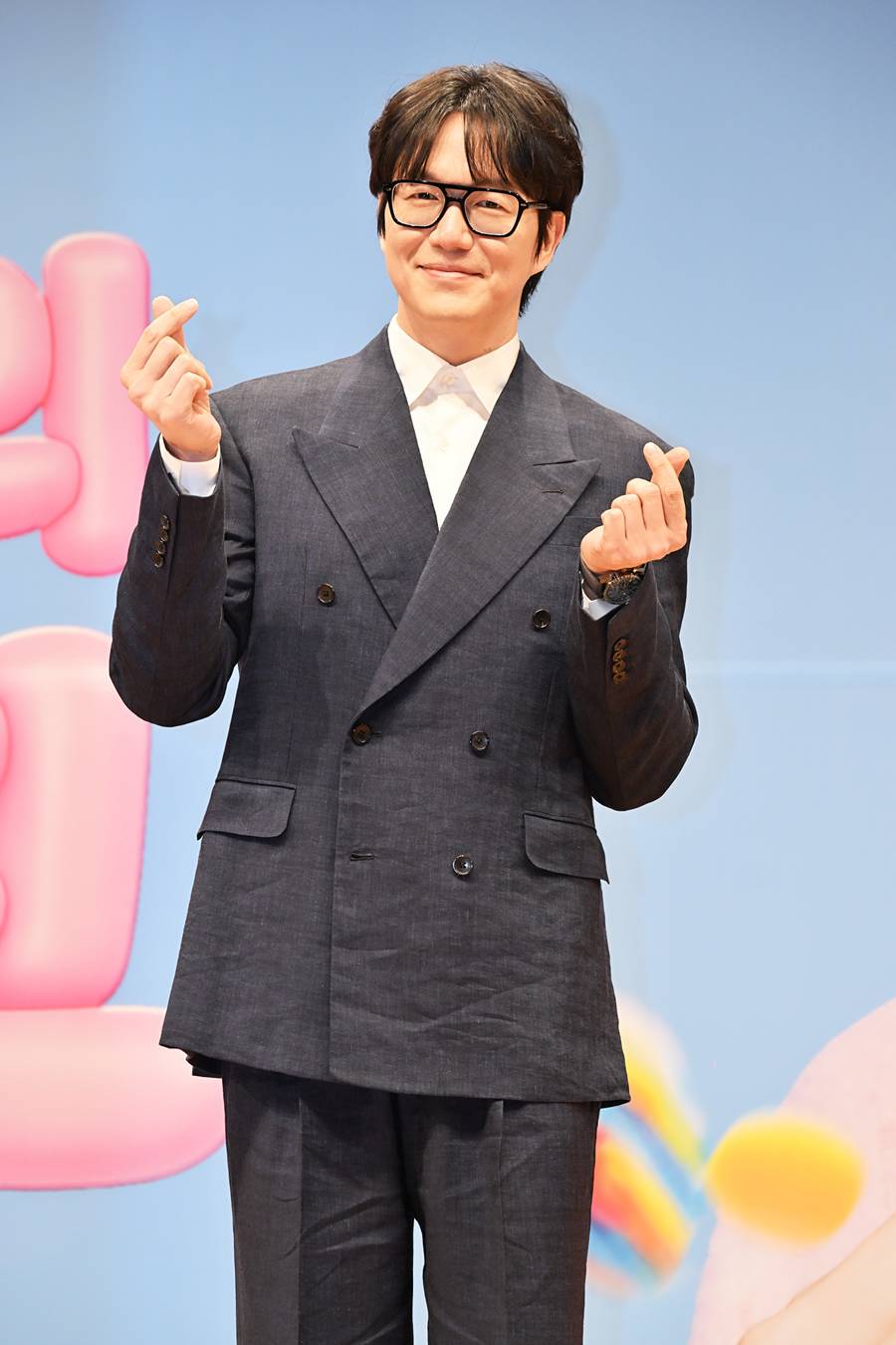 [단독]성시경, 이효리·강민경 이어 '해피투게더' 스페셜MC 합류 '황금 라인업'