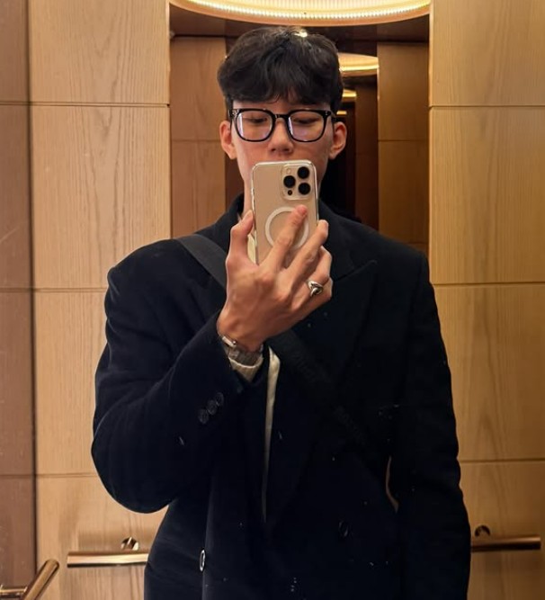 '한국 축구 대형 스타 탄생 예고' 수비의 핵심 이한범, 반 다이크와 호흡 맞출까..."리버풀이 예의주시"