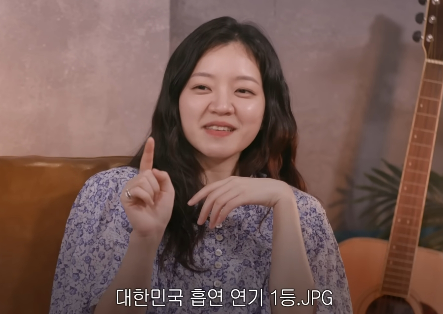 '흡연 연기 1등' 고아성 "홍상수 감독 때문에 담뱃불 40번 붙여"