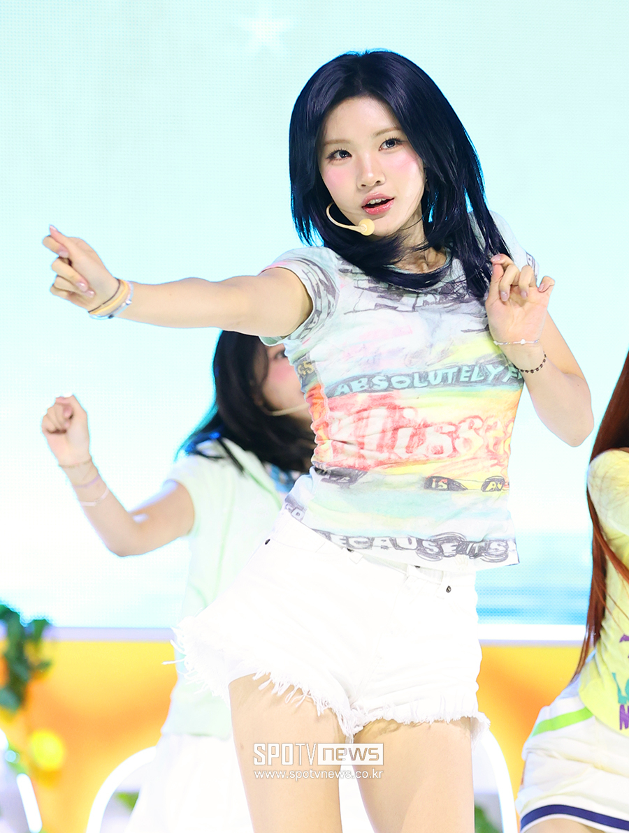 [포토S] 하츠투하츠 주은, '흑발이 찰떡'
