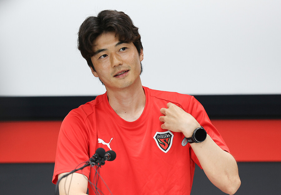 3차전 손흥민 또 뺄 건가...60분 조기교체 전략, 성공률마저 낮다 '12번 중 4번 성공' [운명의 남아공전 ①]