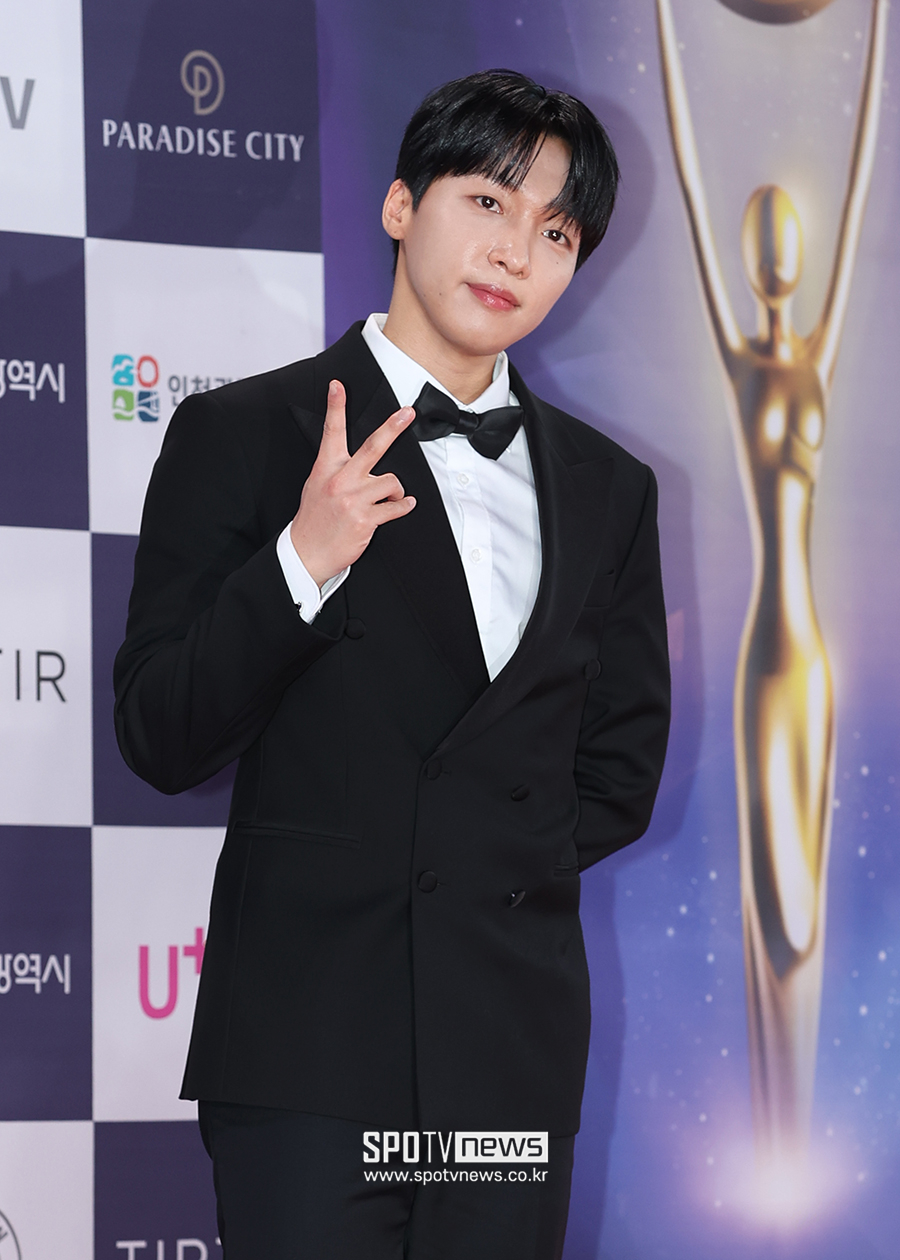 정세운, 오늘(23일) 육군 현역 입대 "건강히 잘 다녀오겠다"