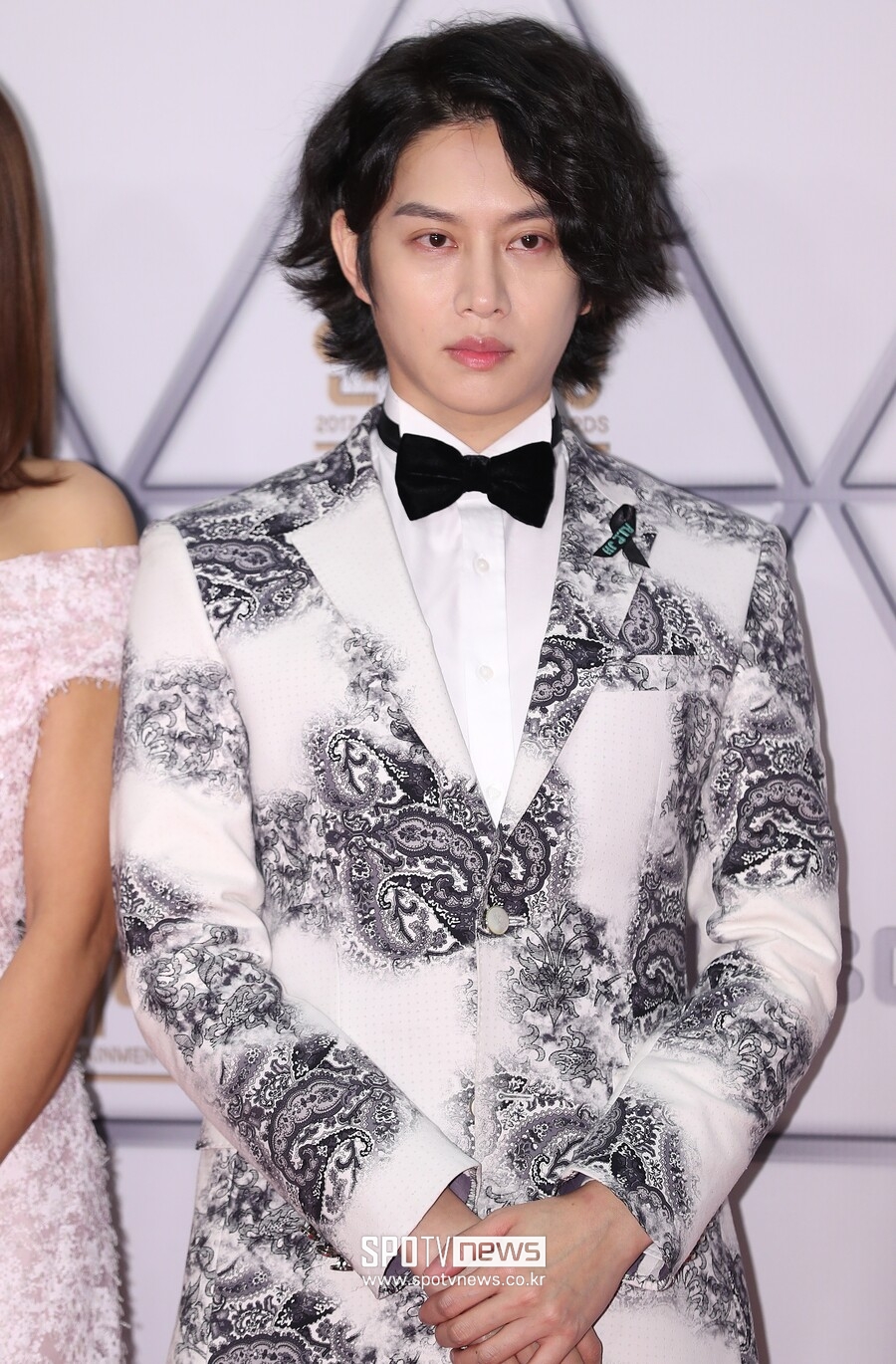김희철, 남아공전 패배 분노…개 사진 올리며 "진짜 화가 안 멈춘다"