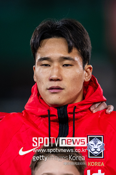 "왜 선발로 쓰는거야, 홍명보 인맥 축구 아니야?" 팬들의 비판 끝내 뒤집지 못했다...'남아공전 선발' 이태석, 크로스 성공률 0% '아쉬운 활약"