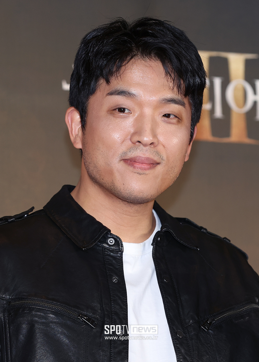 '후폭풍 역대급'...미쉐린 본사, 안성재 모수 '와인 바꿔치기' 논란 조사 착수