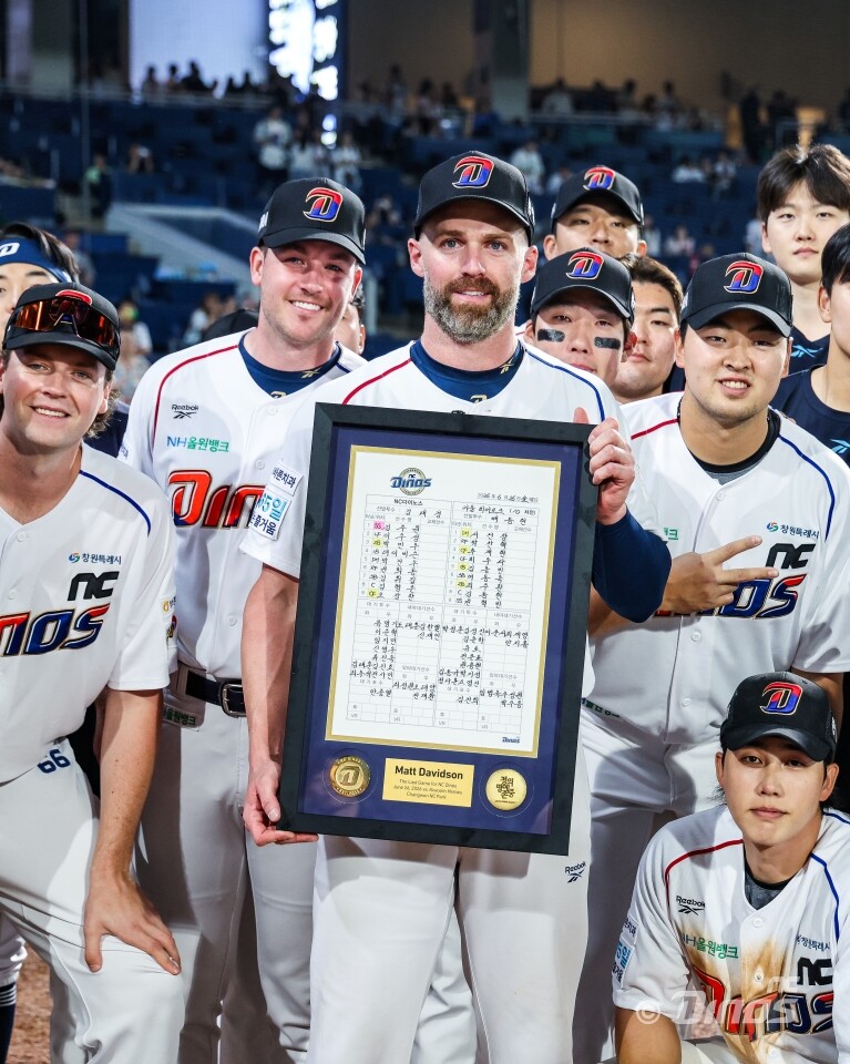 ▲ NC 맷 데이비슨. 2024년 홈런왕이자 KBO 통산 3시즌 90홈런을 기록한 거포가 NC를 떠나게 됐다. ⓒ NC 다이노스