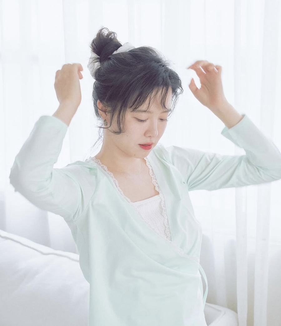 구혜선, '고가 논란' 헤어롤로 또 일냈다…"상표 등록→면세점 입고"