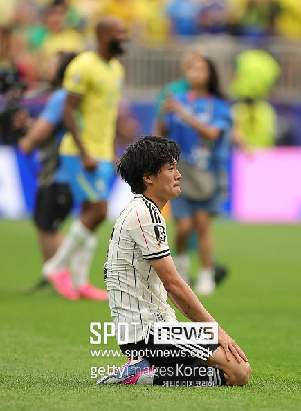 [SPO 현장] 대한민국 반성해야, 끝까지 죽을 힘 다해 싸운 일본…월드컵에서 브라질에 선제골 넣고 1-2 역전패 ‘32강 탈락’ 눈물 펑펑 