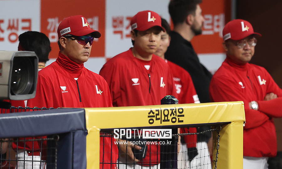 이름 바꾼 뒤 첫 ‘승률 3할대’ 추락… SSG 난파선 공식 인증, 어쩌다 이 지경이 됐나