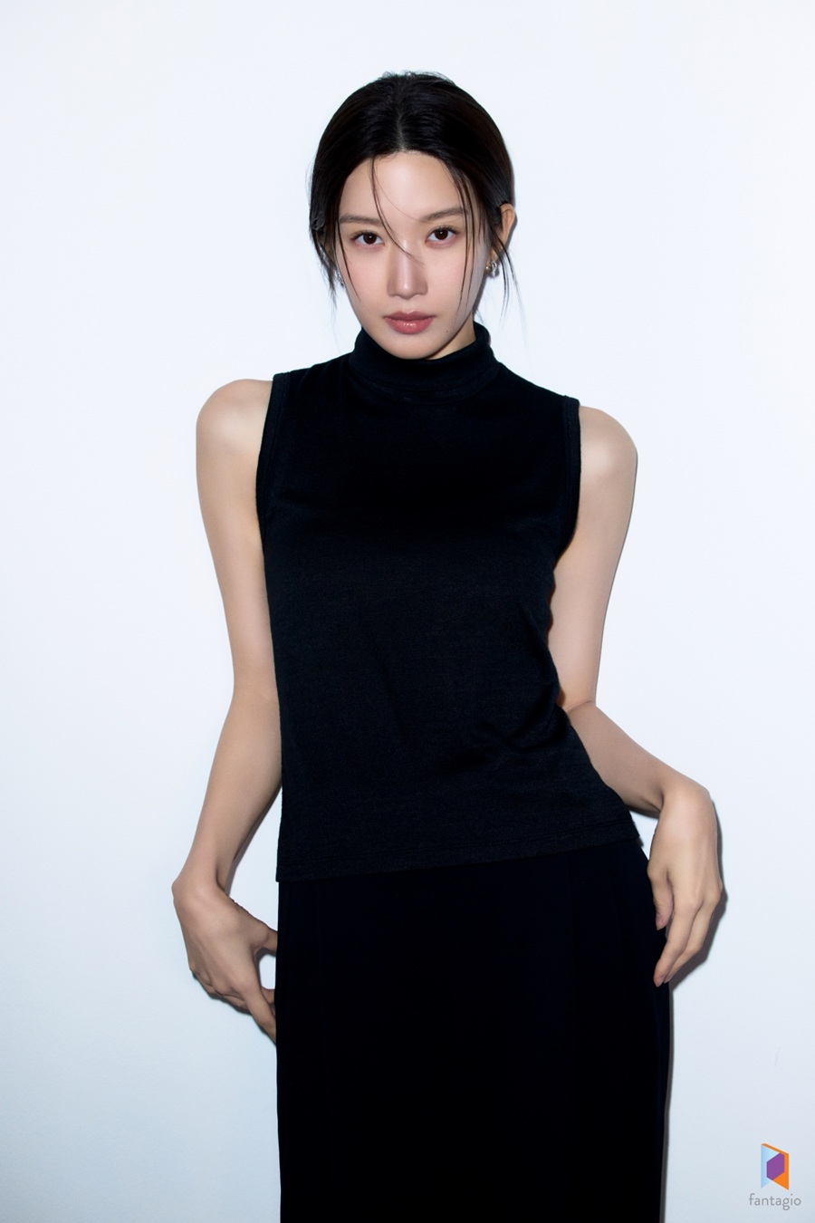 문가영, 김선호·차은우와 한솥밥…판타지오 전속계약 "아낌없이 지원"[공식]
