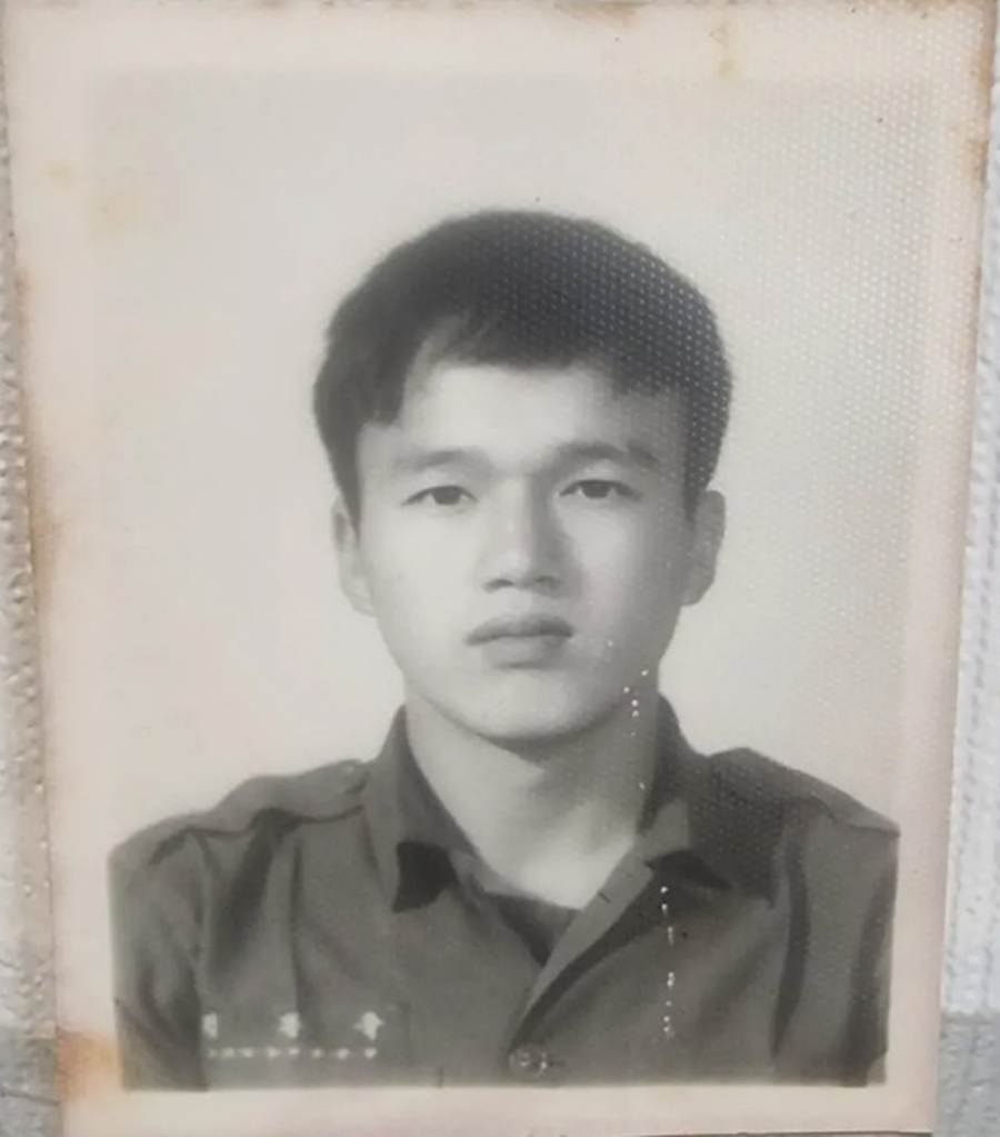 김광규 맞아? 미소년 느낌 '군인오빠' 시절 공개…"입대 40주년"