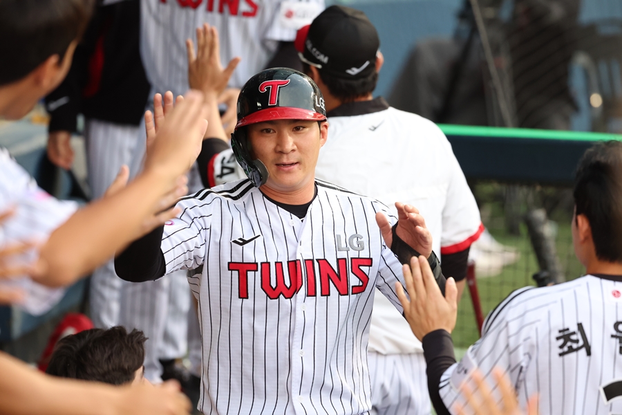 '24타수 무안타' 사라진 오지환, 1군 말소 아닌데 3경기째 선발 제외…"준비하고 있다, 후반기 반전 위해"