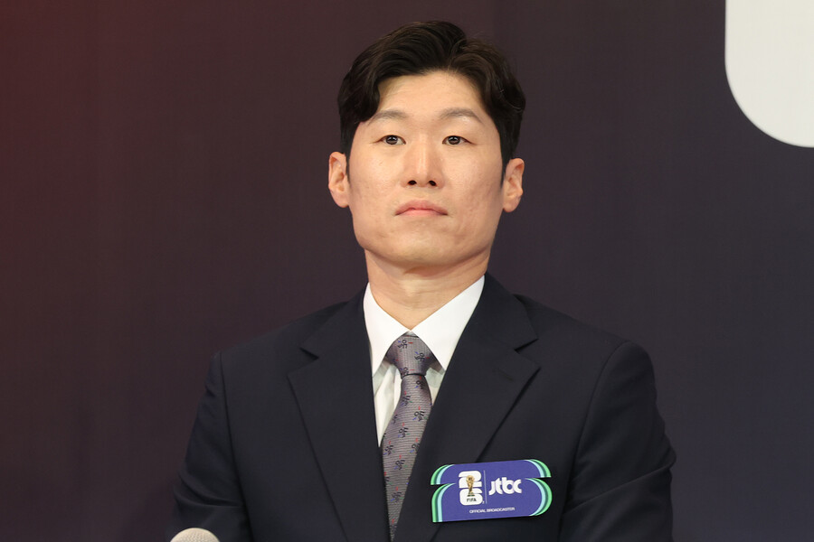 "박지성, 축구협회장 바뀐다면 가장 유력 거론" 진종오 의원 파격 발언...이영표 또한 포함