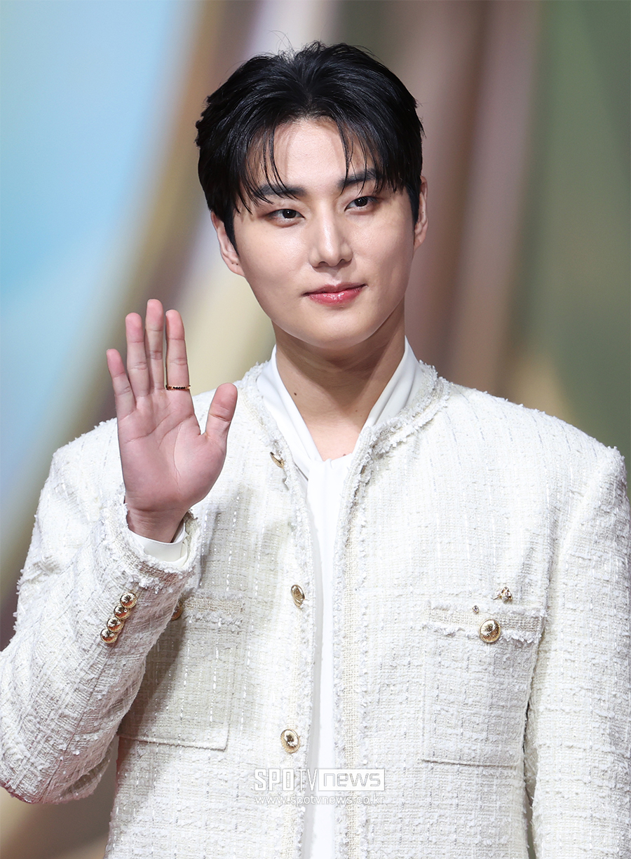 데이식스 영케이, 드디어 솔로 컴백…정규 2집 '영기스트' 발매