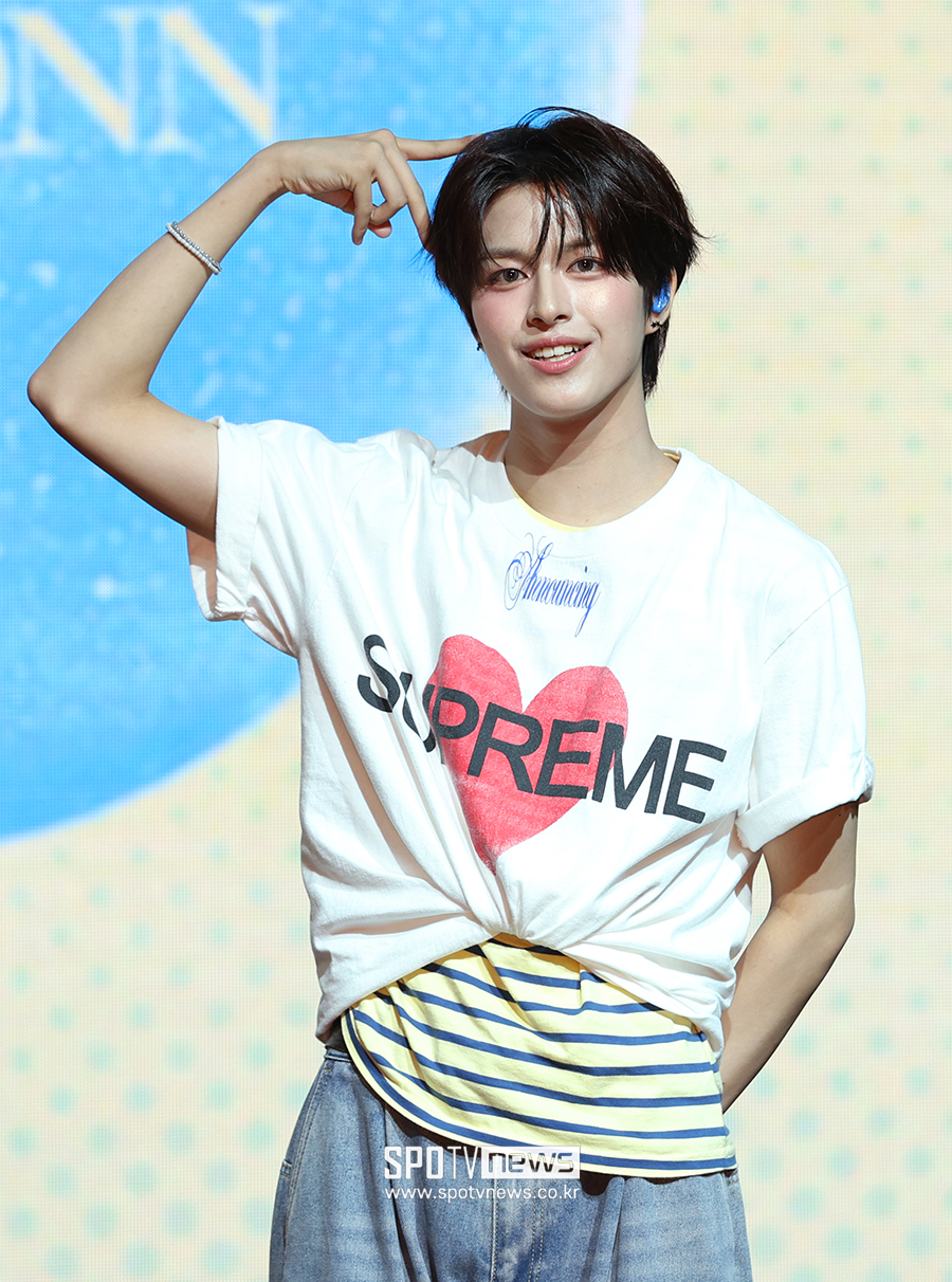 [포토S] 베이온 테루, '짙은 이목구비'