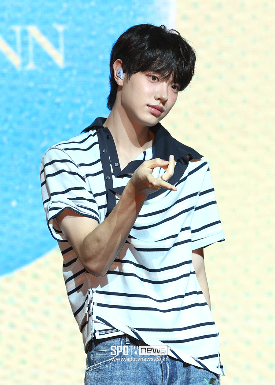 [포토S] 베이온 마노, '야호~'