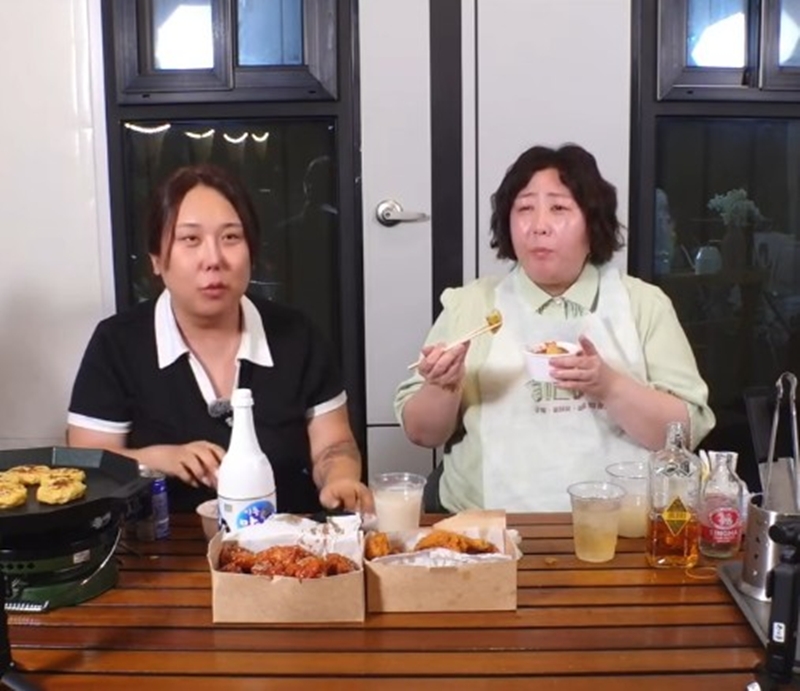▲ 풍자(왼쪽)와 신기루. 출처| '풍자테레비' 유튜브