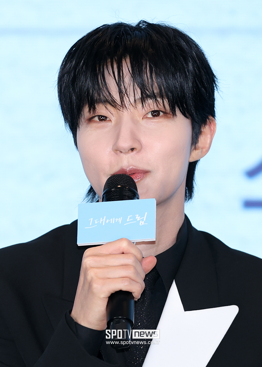 [포토S] 인사말 하는 황인엽