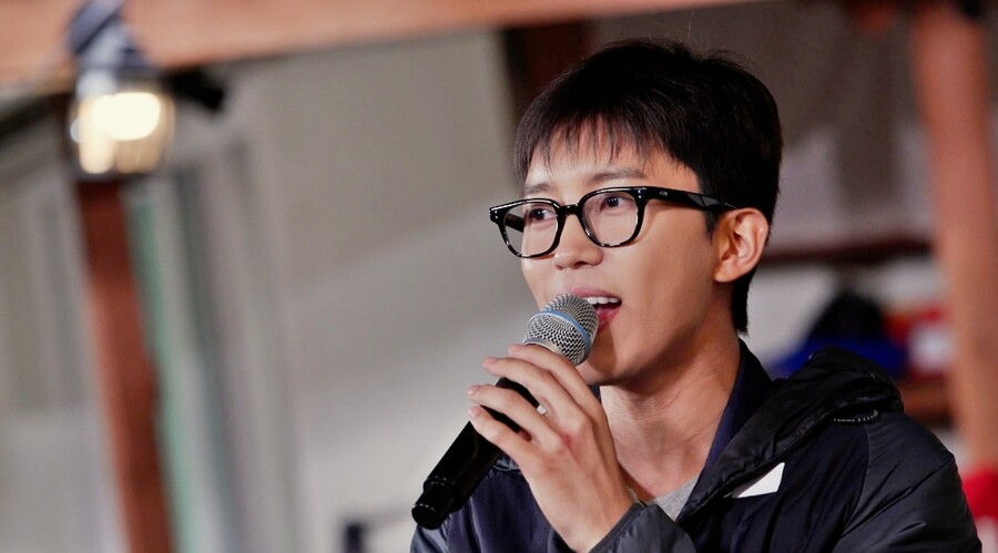 "마음을 노래로" 임영웅, 귀호강 산골 라이브→넉살·로이킴 새 식구 맞이('산골총각 영웅')