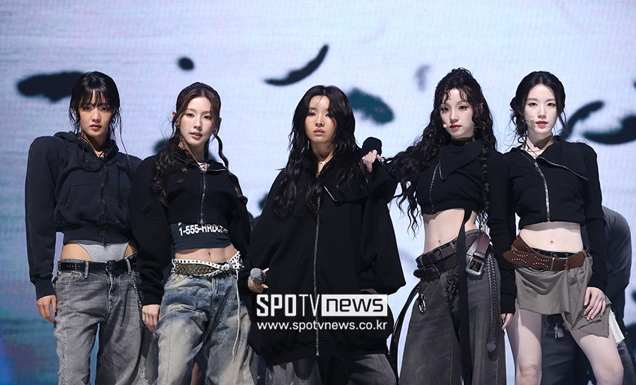 "우리도 우리 음악 질려"…'9년 차' 아이들, 변화가 반가운 이유[초점S]