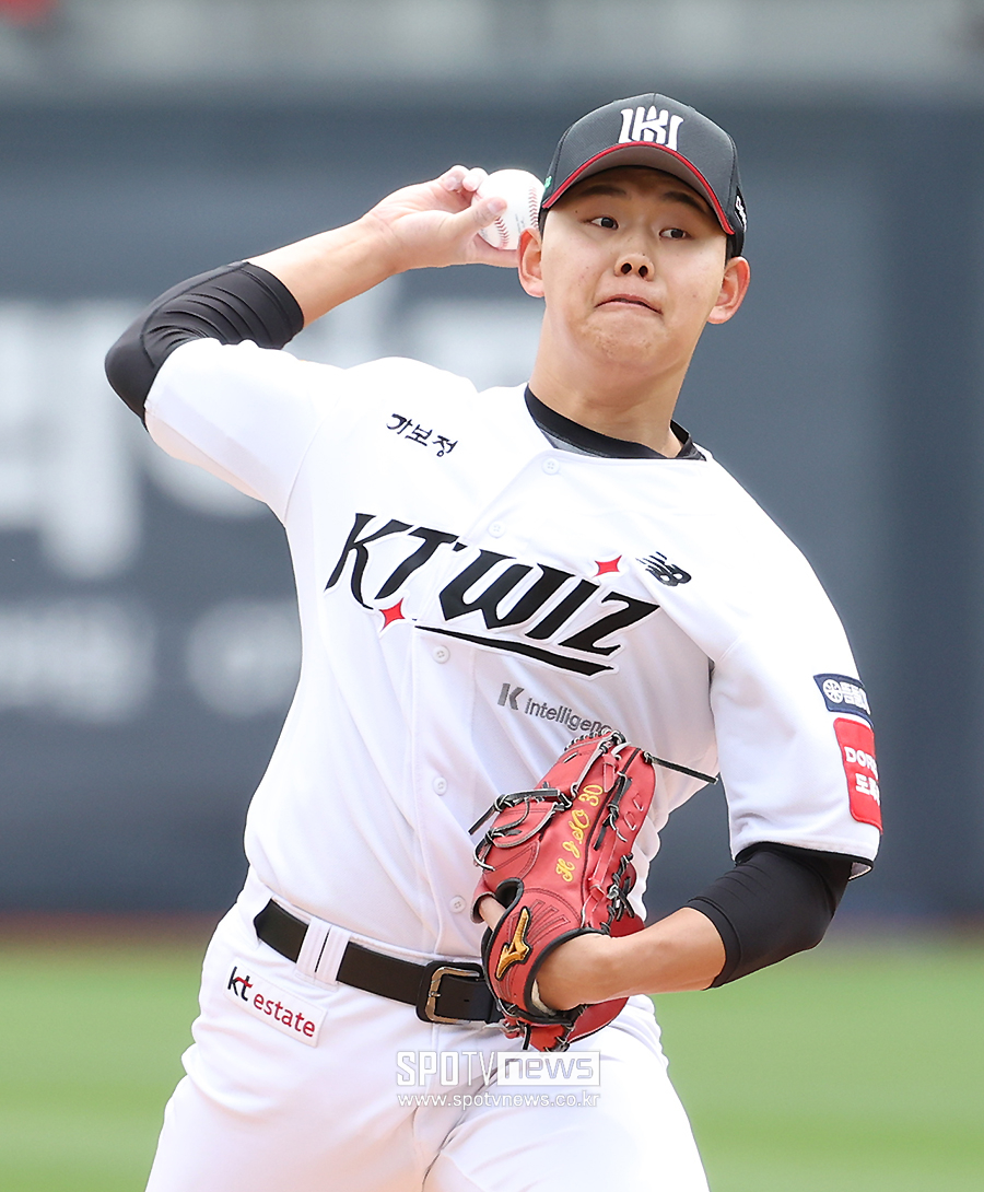 "韓 최고 투수라 기대 컸다" 안우진 잡은 국대 투수…완벽한 전반기 마무리, 이제 AG 바라본다