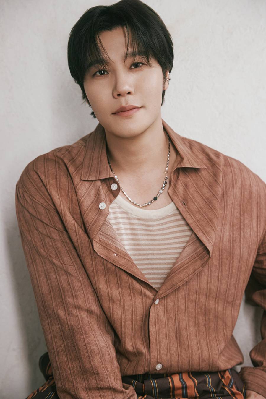 이현, 방시혁과 '19년 동행' 이어간다…빅히트뮤직과 재계약[공식]