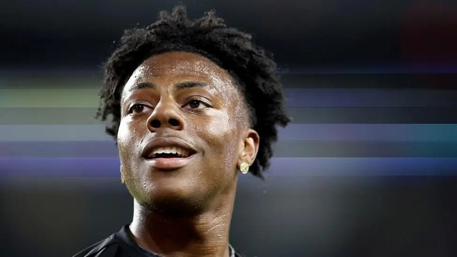 "침팬지 이어 원숭이 조롱까지" 1억 팔로워 스타 향한 인종차별…FIFA "즉시 조사 착수" 초강경 대응