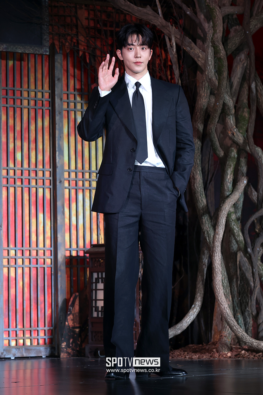 [포토S] 남주혁, '완벽한 슈트핏'
