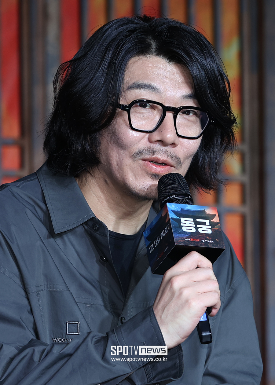 [포토S] 인사말 하는 최정규 감독