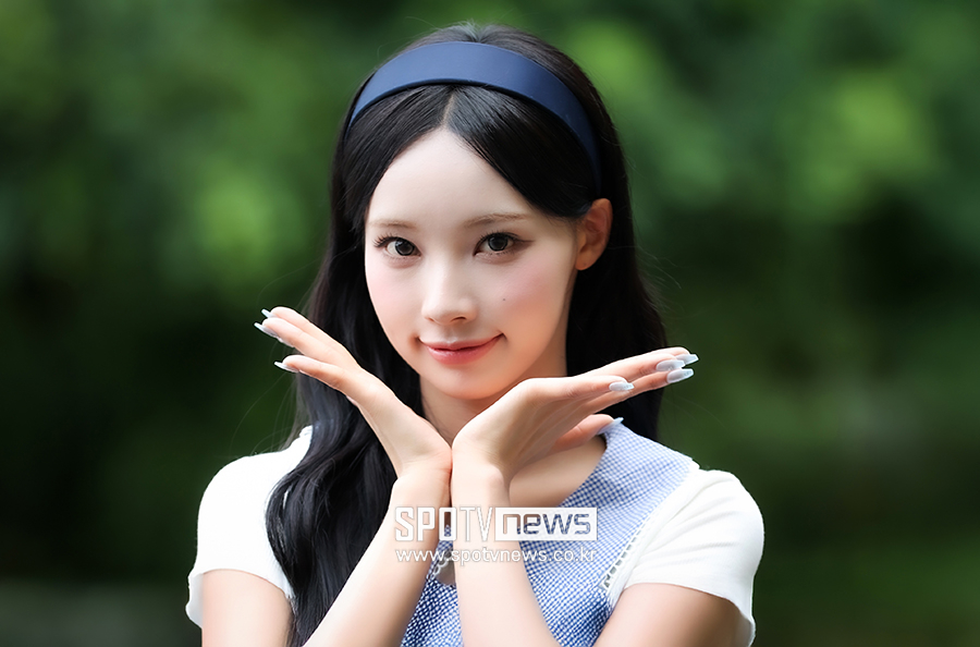 [포토S] 리센느 원이, '깜찍 꽃받침'