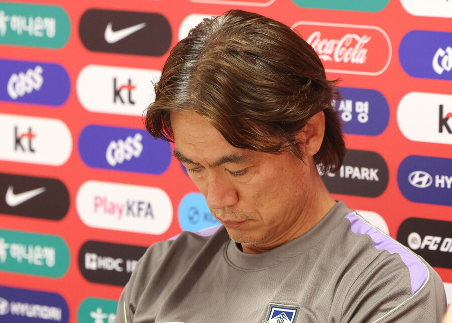 [공식발표] 홍명보 前 감독, 파격 선언 월드컵 실패 후 첫 사과 "감독인 제 책임"...청문회 참석 약속