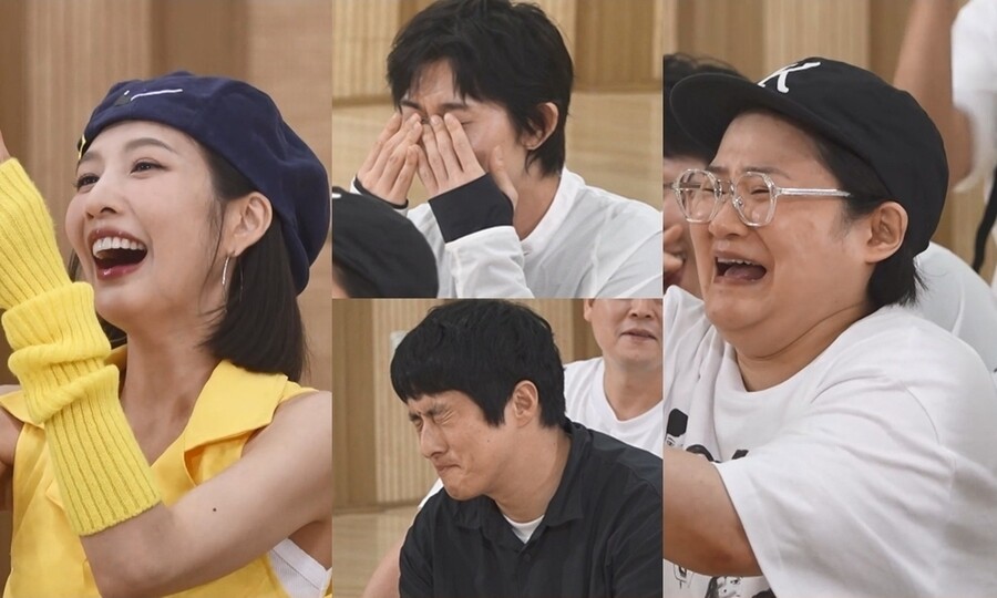 '무일릿' 전현무, 충격의 '잇츠 무' 무대…기안84 '눈 질끈' 일동 경악('나혼산')
