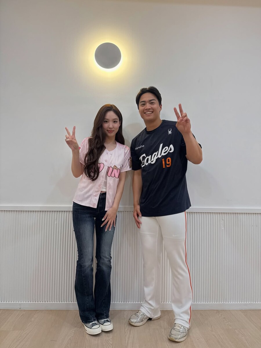 ▲ 나연 왕옌청 ⓒ왕옌청 인스타그램