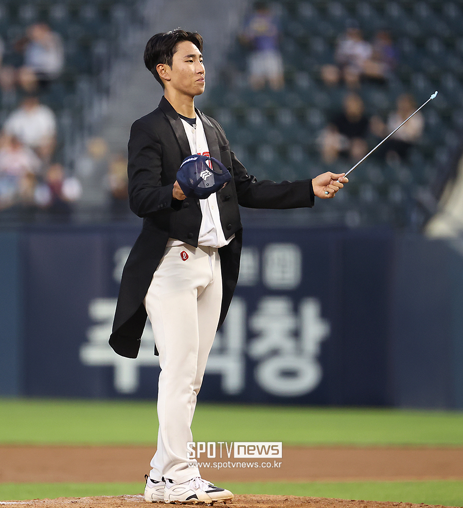 [포토S] 이영재, '마운드 위 지휘자'