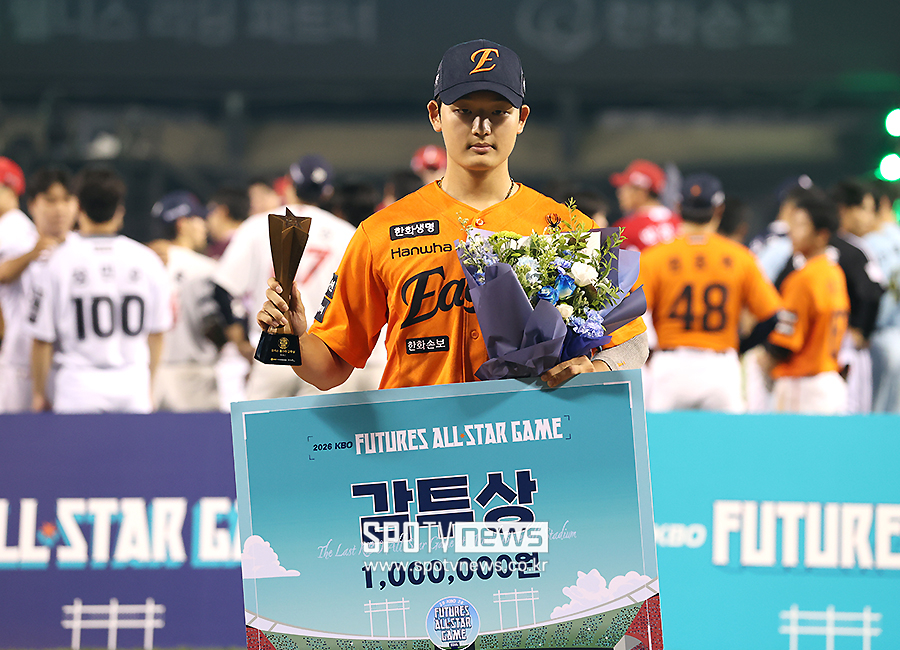 [포토S] 감투상 수상한 강건우