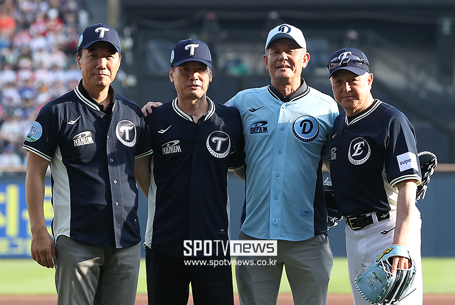 [포토S] 김동수-김용수-박철순-김경문, '잠실 레전드'