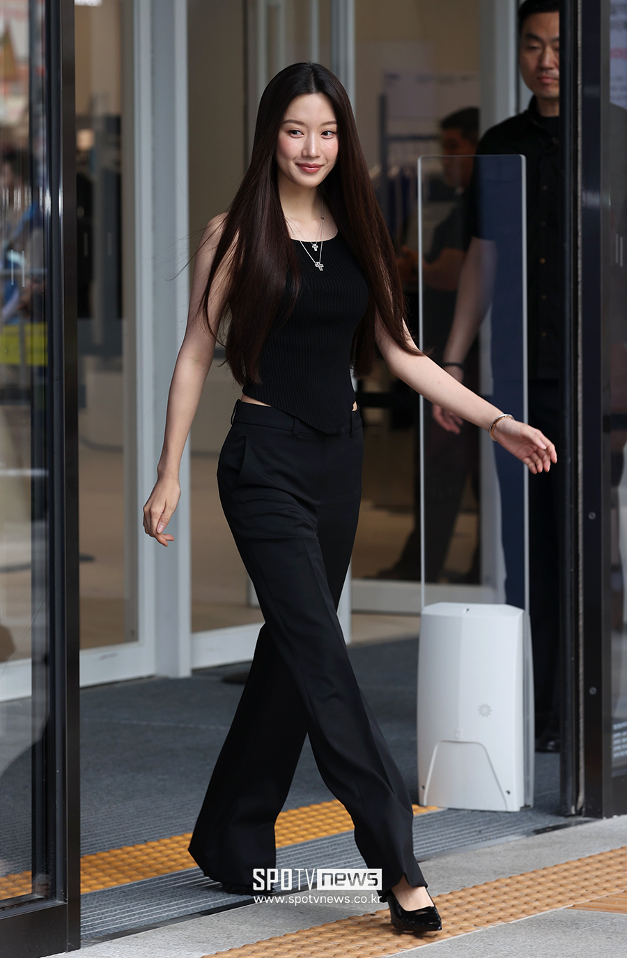 [포토S] 문가영, '잘록한 허리 라인'