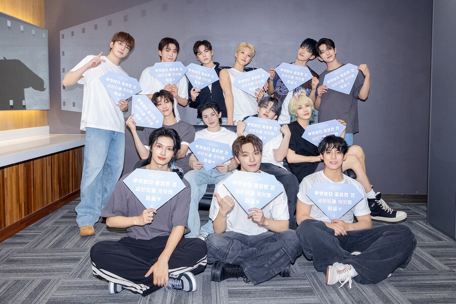 세븐틴, 13명 전원 플레디스와 두 번째 재계약…"영원에 도전"[공식]
